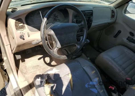 1999 Ford Explorer из США, поврежденный, VIN 1FMZU34X2XZA71898